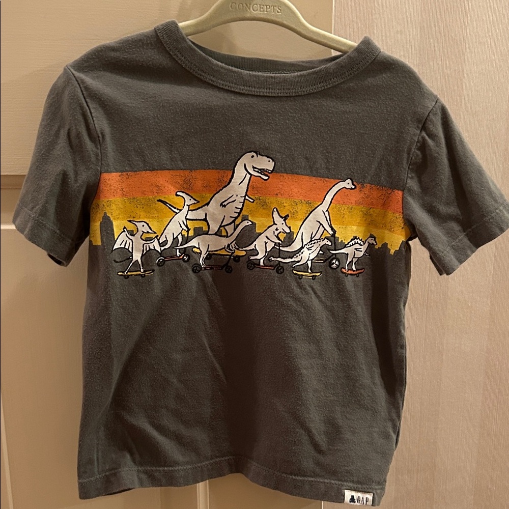 GAP Sage Green Dinosaur Skateboard Tee size 3T